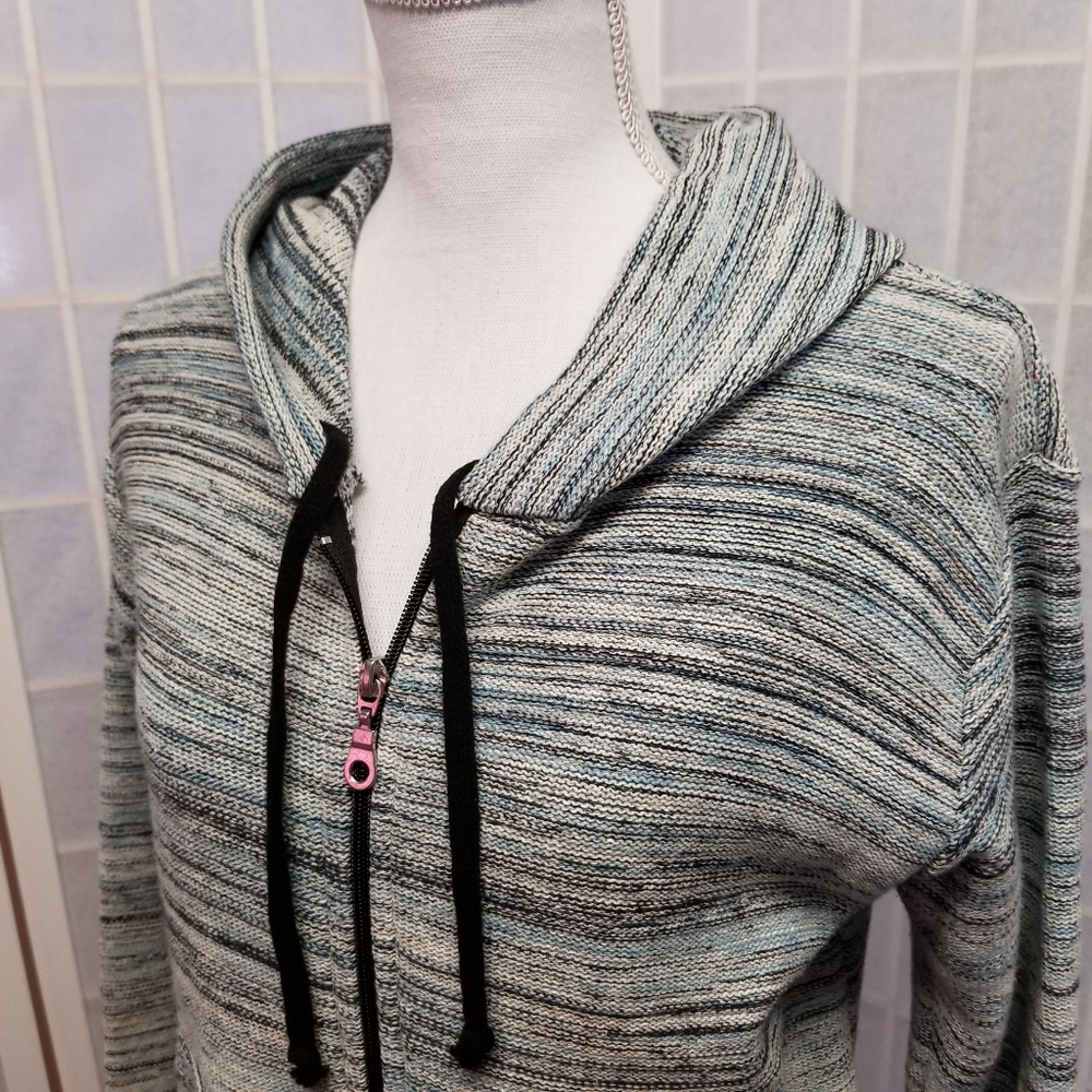 Vintage, yet like new Greek Olympic zip up hoodie